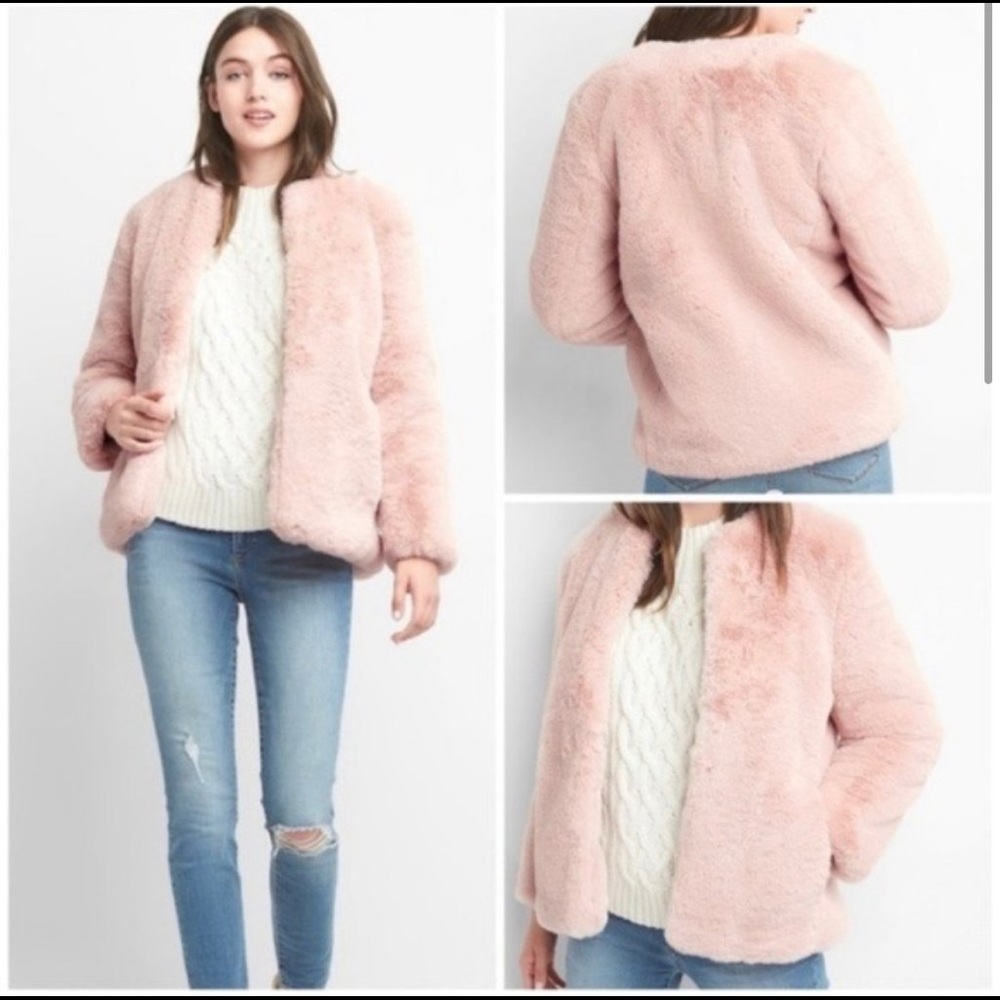 GAP Faux Fur Jacket XS. Sooo soft and plush